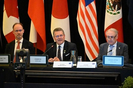 【時事通信】 TPP、EUと緊密に協力　自由貿易推進、ASEANとも　閣僚会合